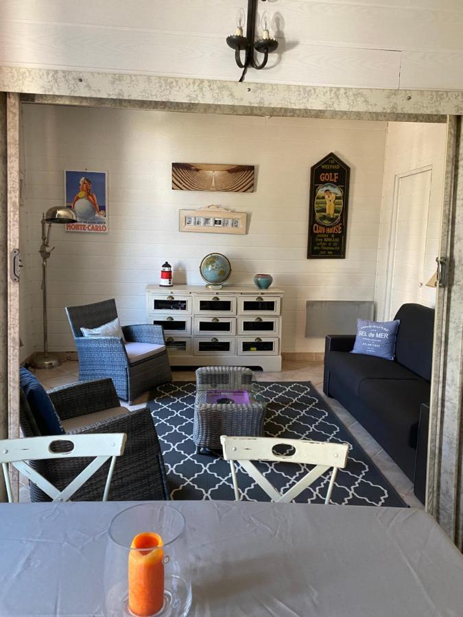 Holiday home Les Carlins *